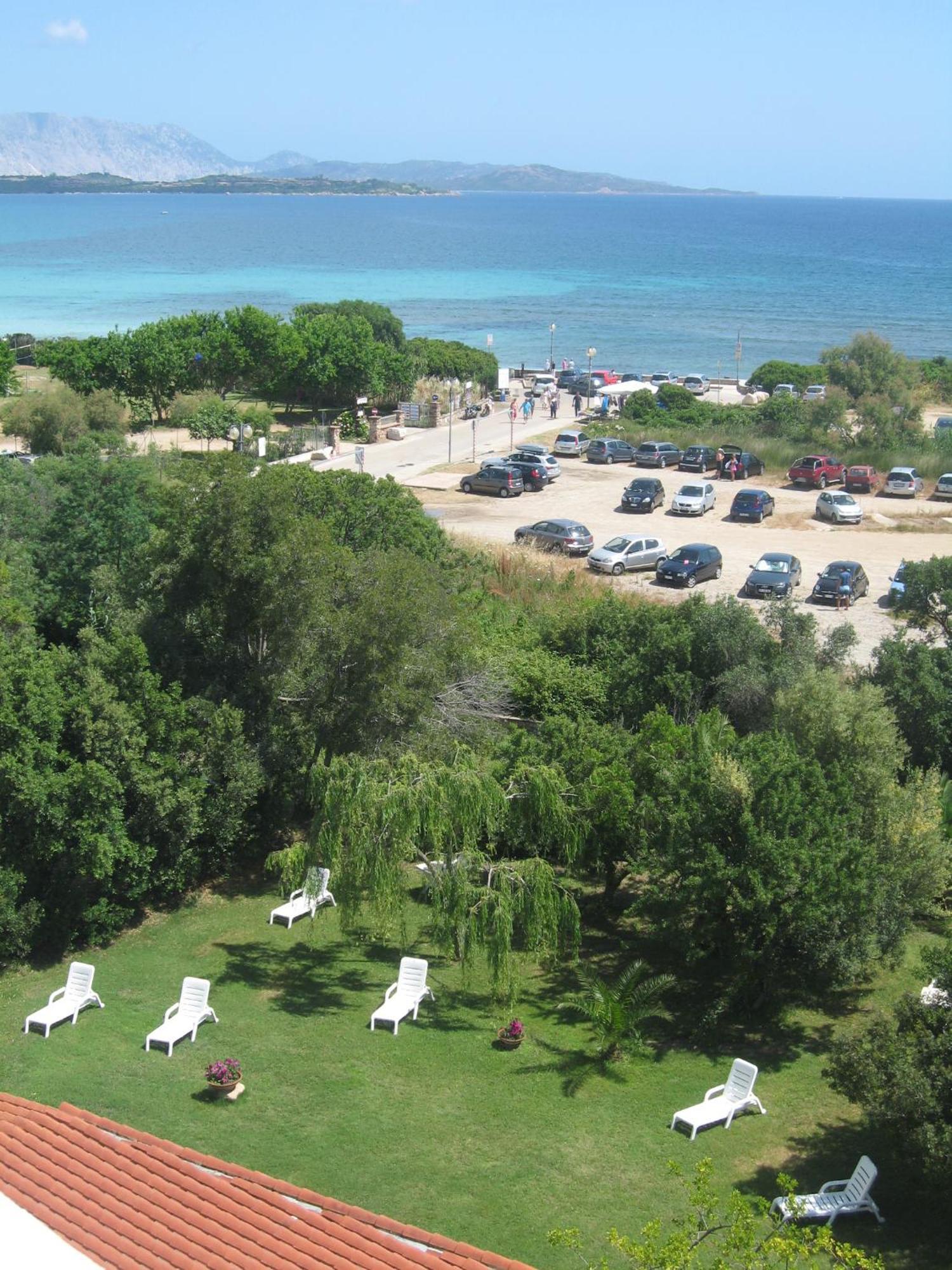 Hotel Onda Marina San Teodoro  Esterno foto
